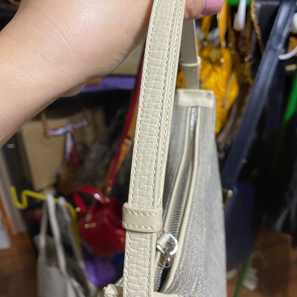 Loewe half moon bag - Sold out  ❤️onmyfbpage❌ - Picture 9 of 17